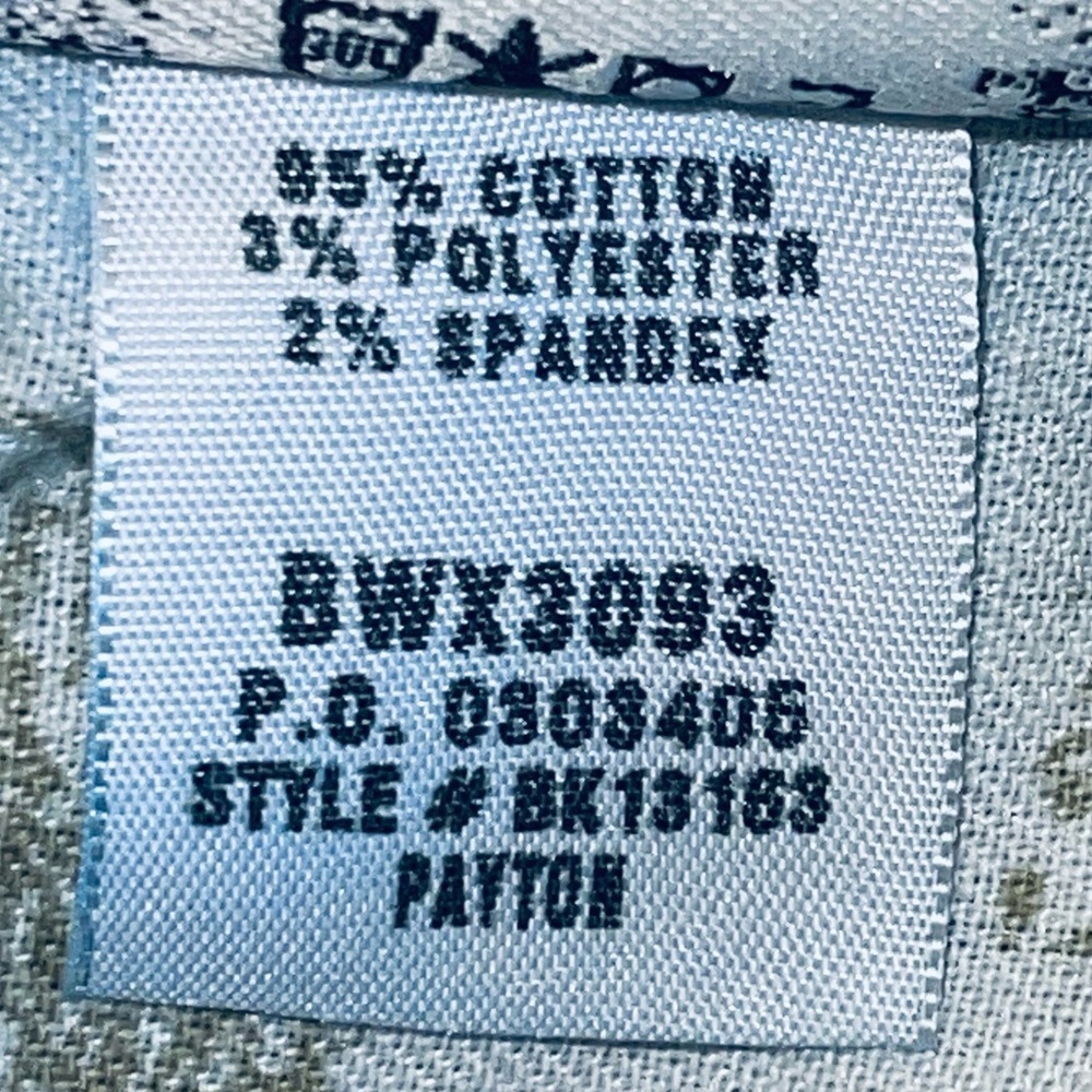 BKE Payton Cropped Stretchy Capri Jeans - Picture 16 of 16